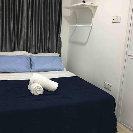 Villa 22Pax :Taman Pelangi Party House Nearby Midvelly Johor Bahru Exterior foto